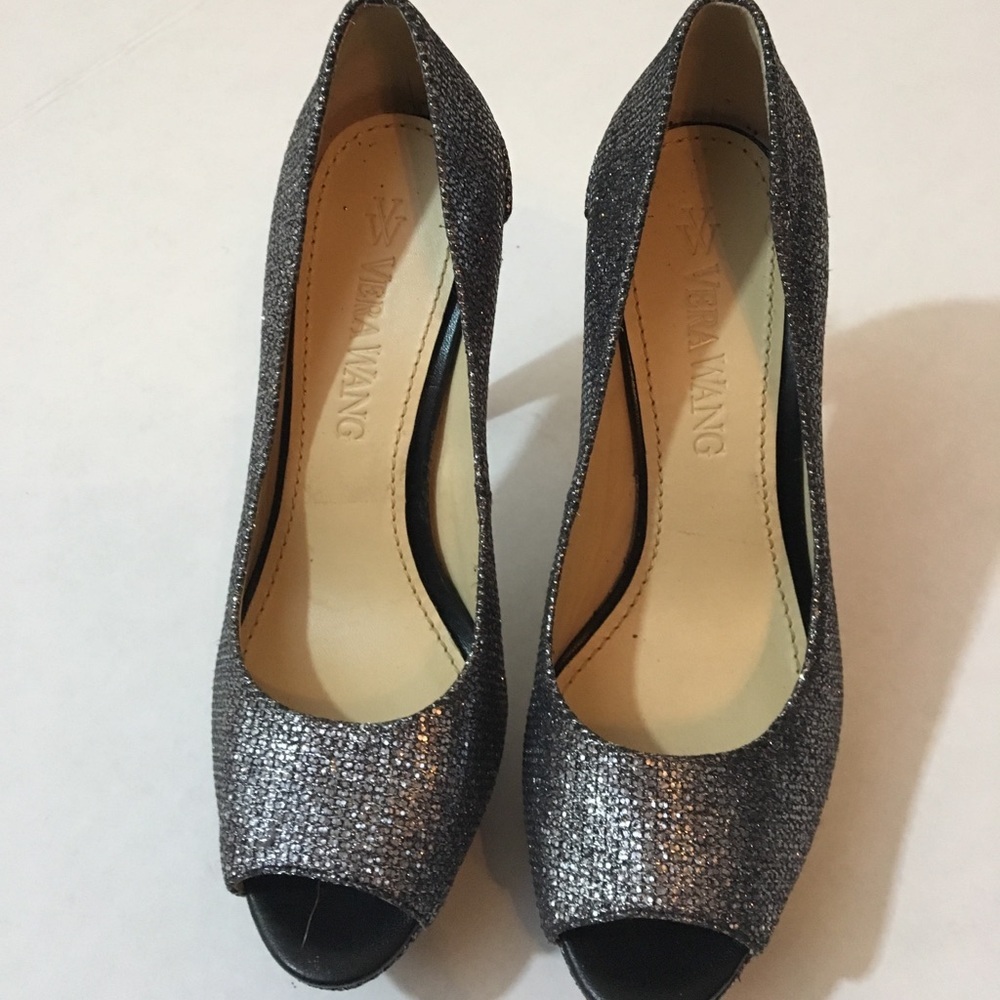 ⭐️💫Vera Wang glitter peep toe heels - Picture 6 of 7